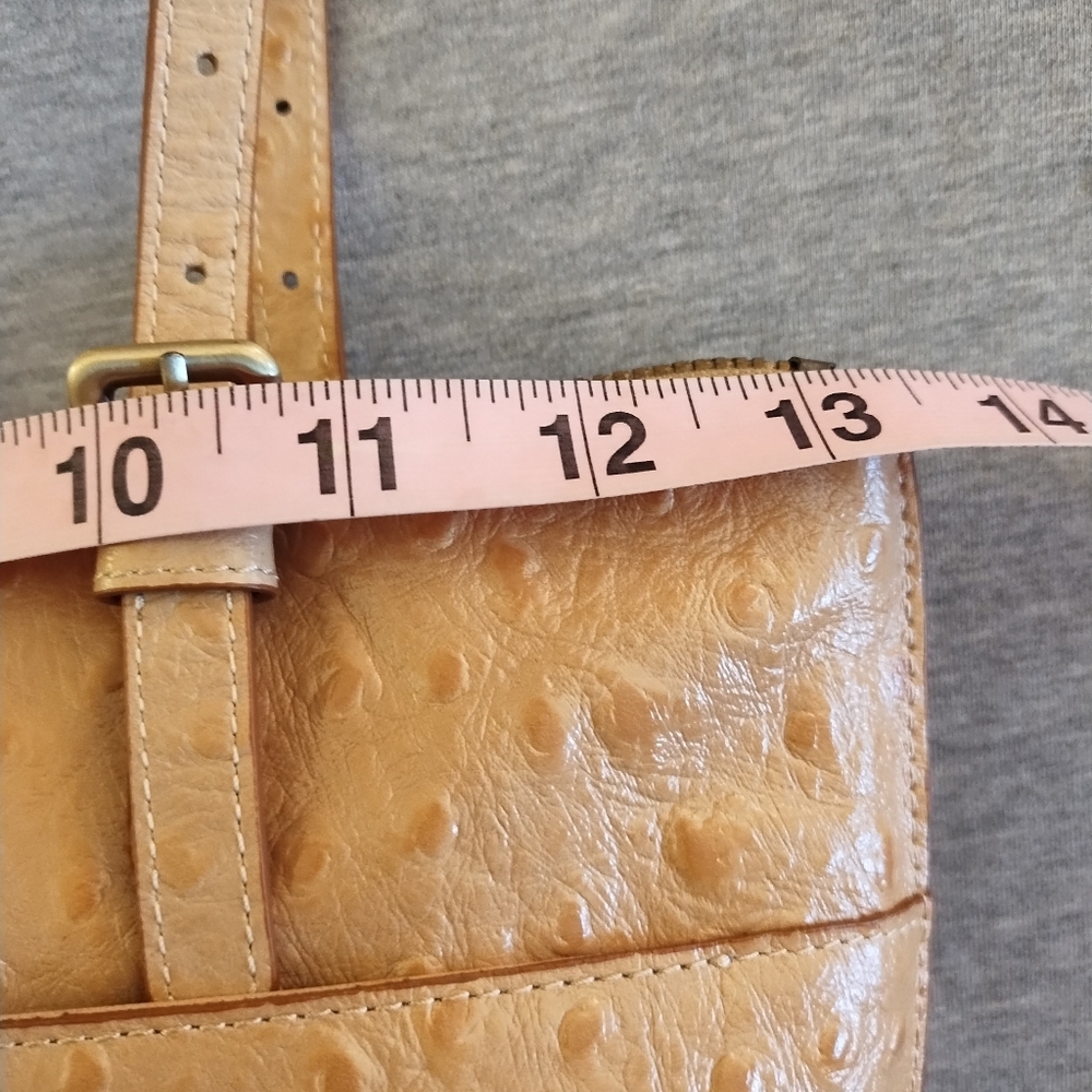 HOBO International Angelica Shoulder Bag Beige Leather Embossed Ostrich Design - Picture 8 of 16